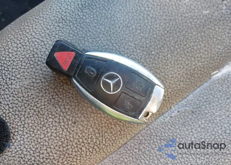 2011 Mercedes-Benz E 350 4Matic from USA, damaged, VIN WDDHF8HB8BA447653